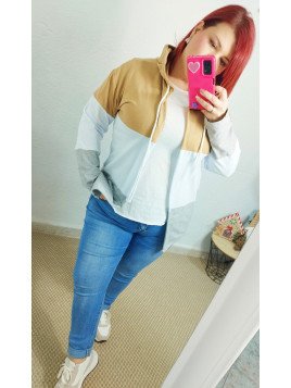 Chaquetita algodón tricolor