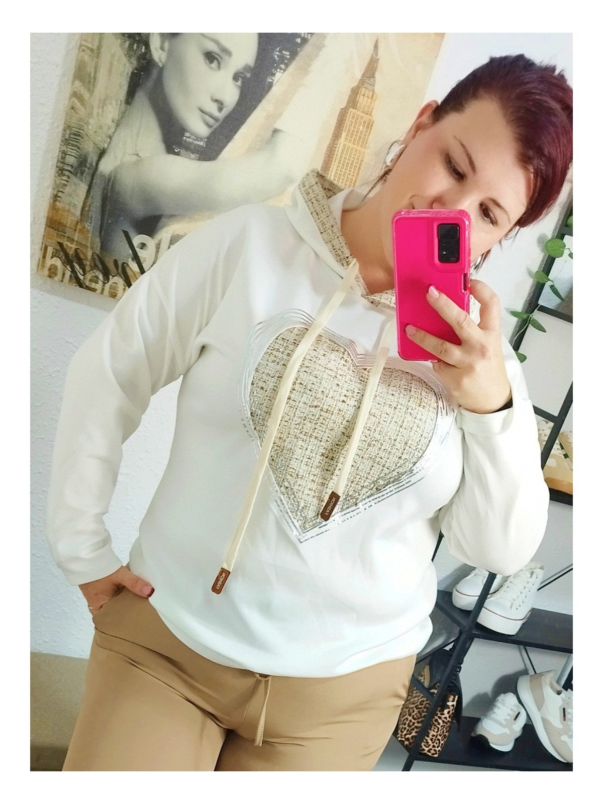 Sudadera blanca corazón