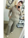 Conjunto punto taupe
