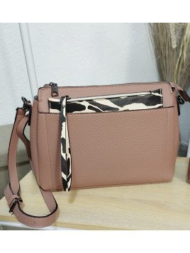 Bandolera rosa maquillaje