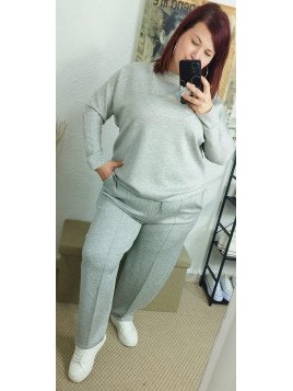 Pantalón deportivo gris