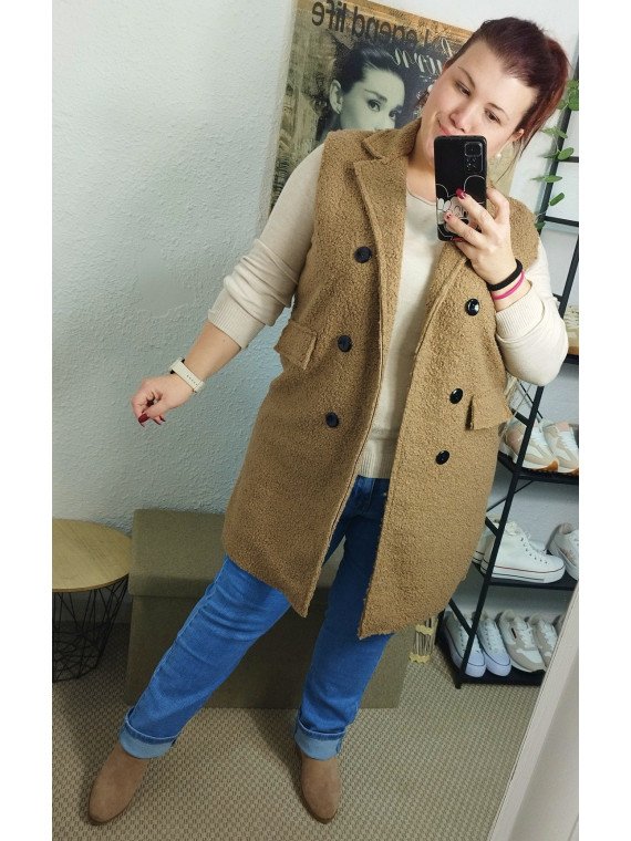 Chaleco largo efecto borreguito camel