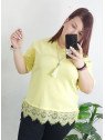 Camiseta amarilla con bajo de encaje