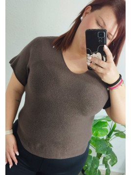 Camiseta marrón de punto suave cuello redondo