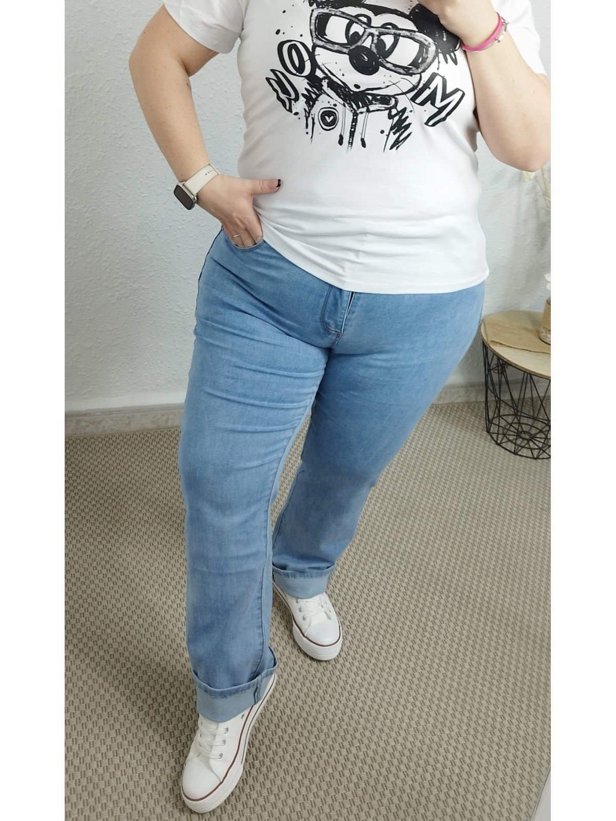 Vaquero recto azul claro