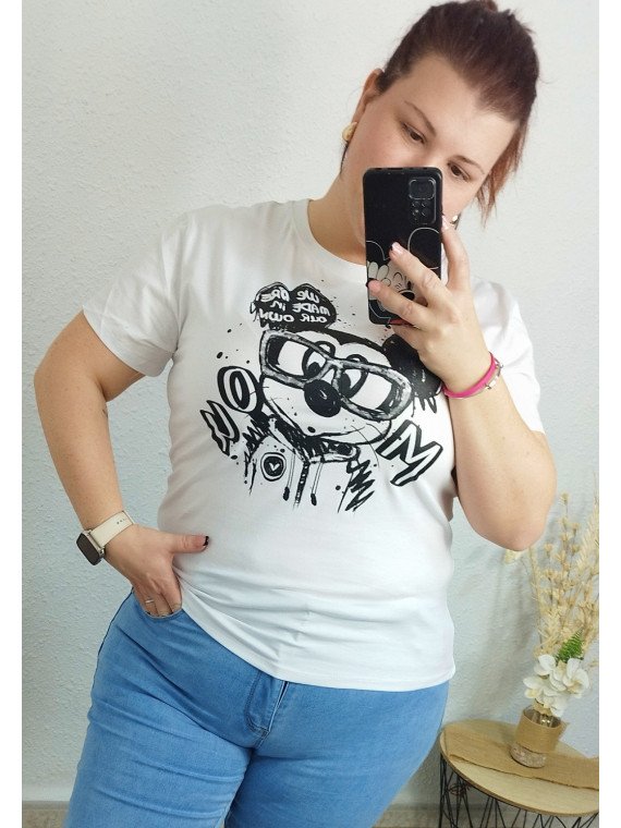 Camiseta blanca Mickey con estampado gráfico urbano