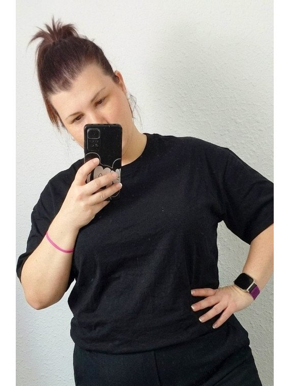 Camiseta Básica Negra de Algodón