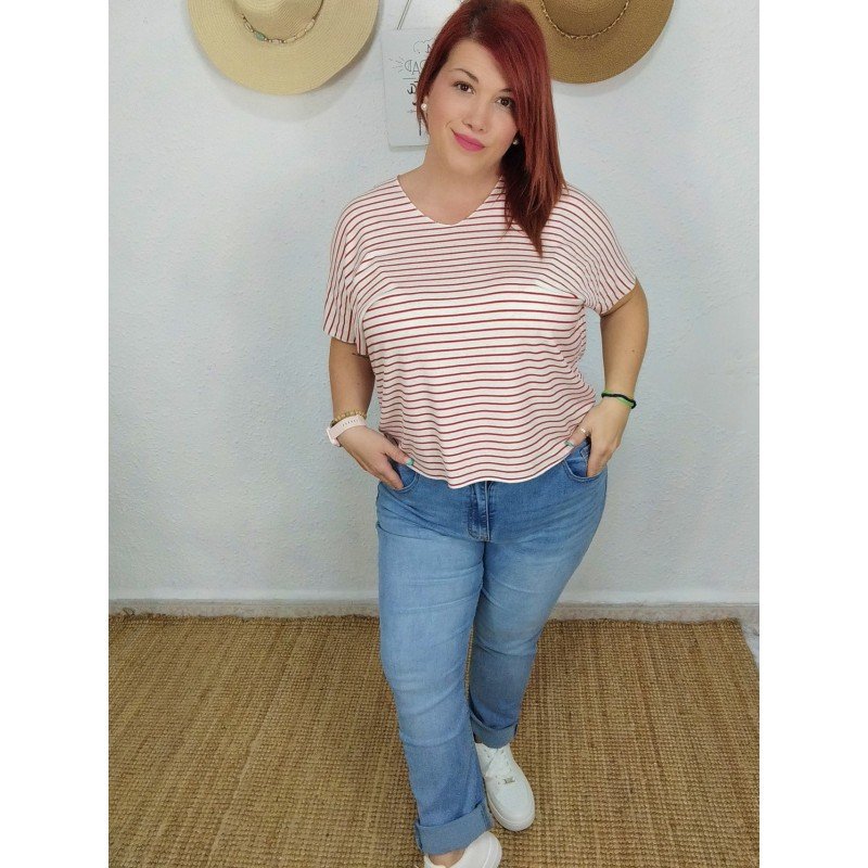 Camiseta rayas roja