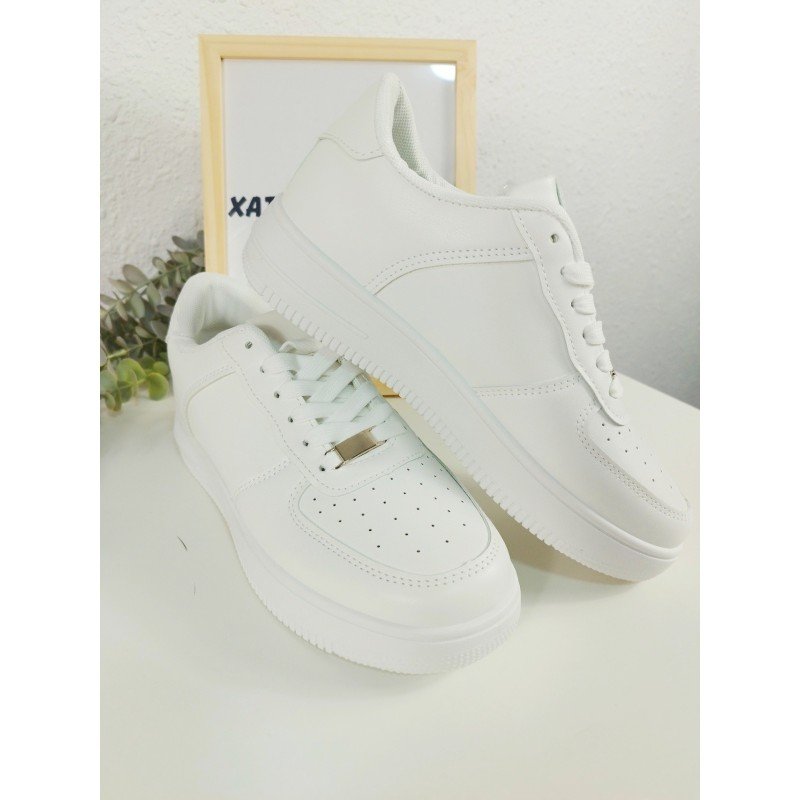 Zapatilla Blanca Clásica Zapatilla Blanca Clásica