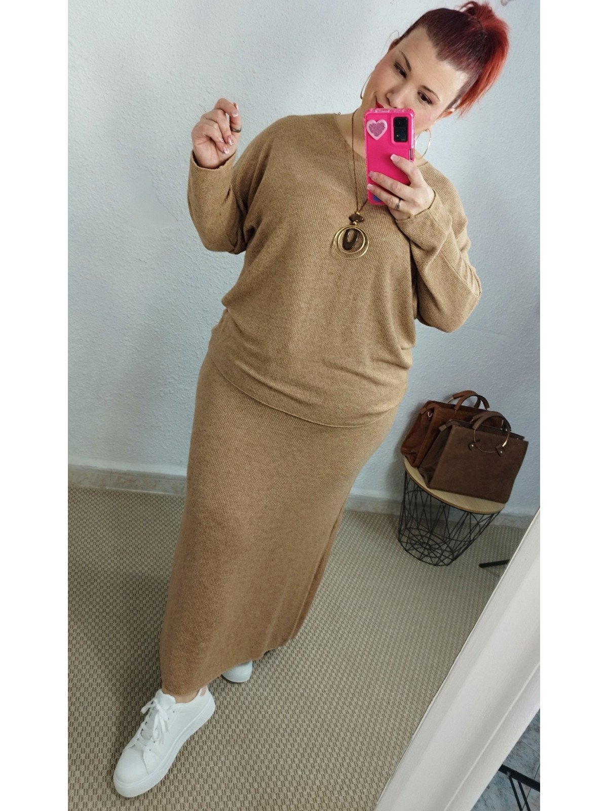 Conjunto punto falda camel
