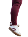 Zapatilla Casual Wine con Suela Caramelo