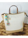 Mochila Cuadrada Beige y Camel