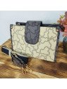 Bolso Bandolera Negro y Beige Estampado