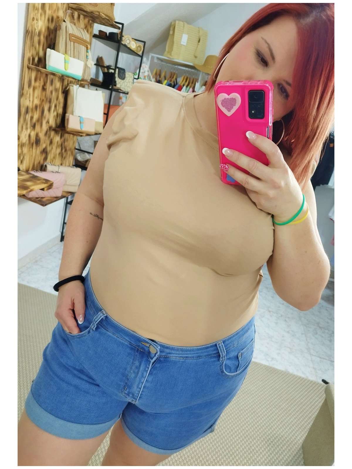 Camiseta Camel con Hombreras