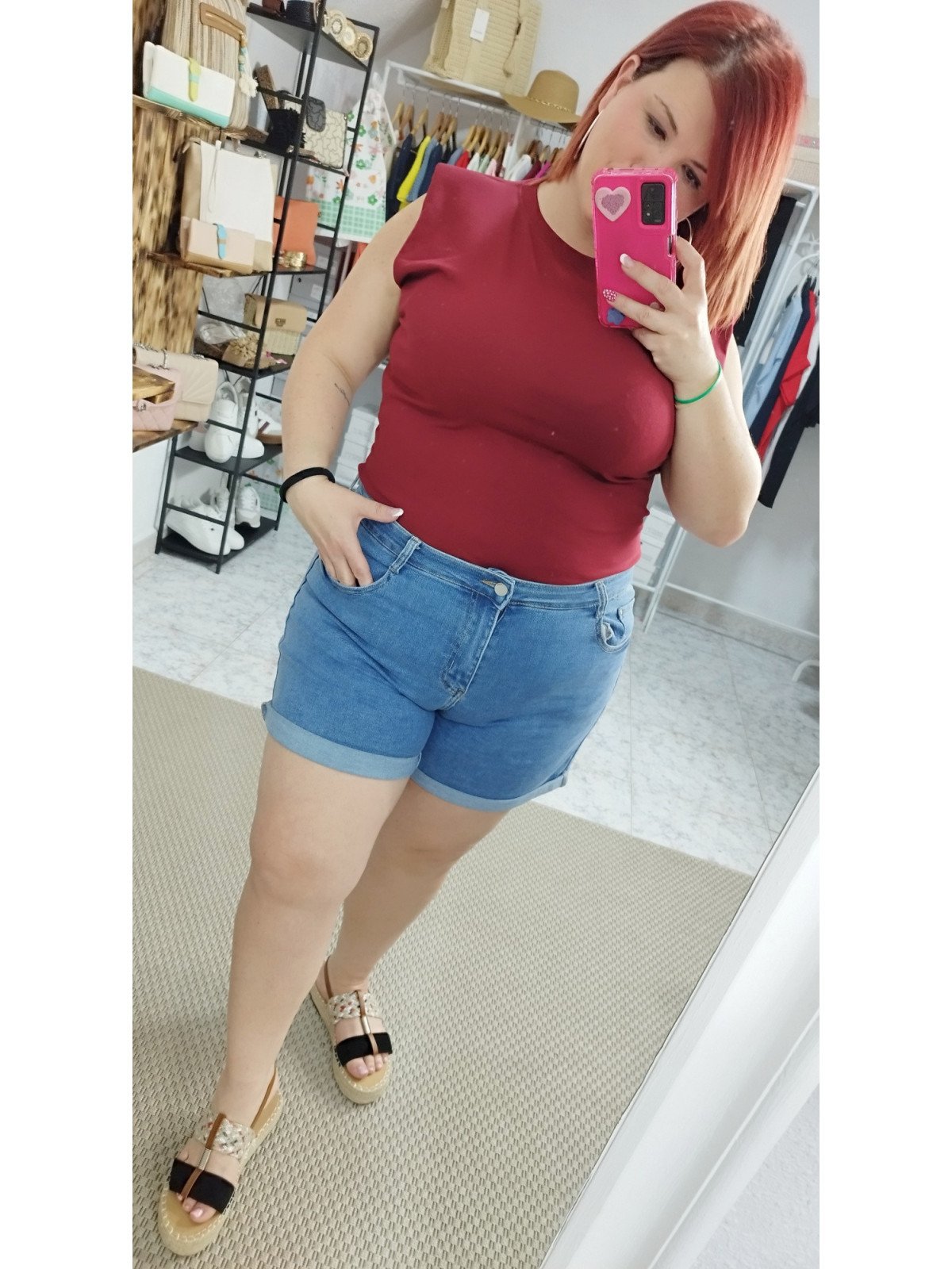 Pantalón vaquero corto