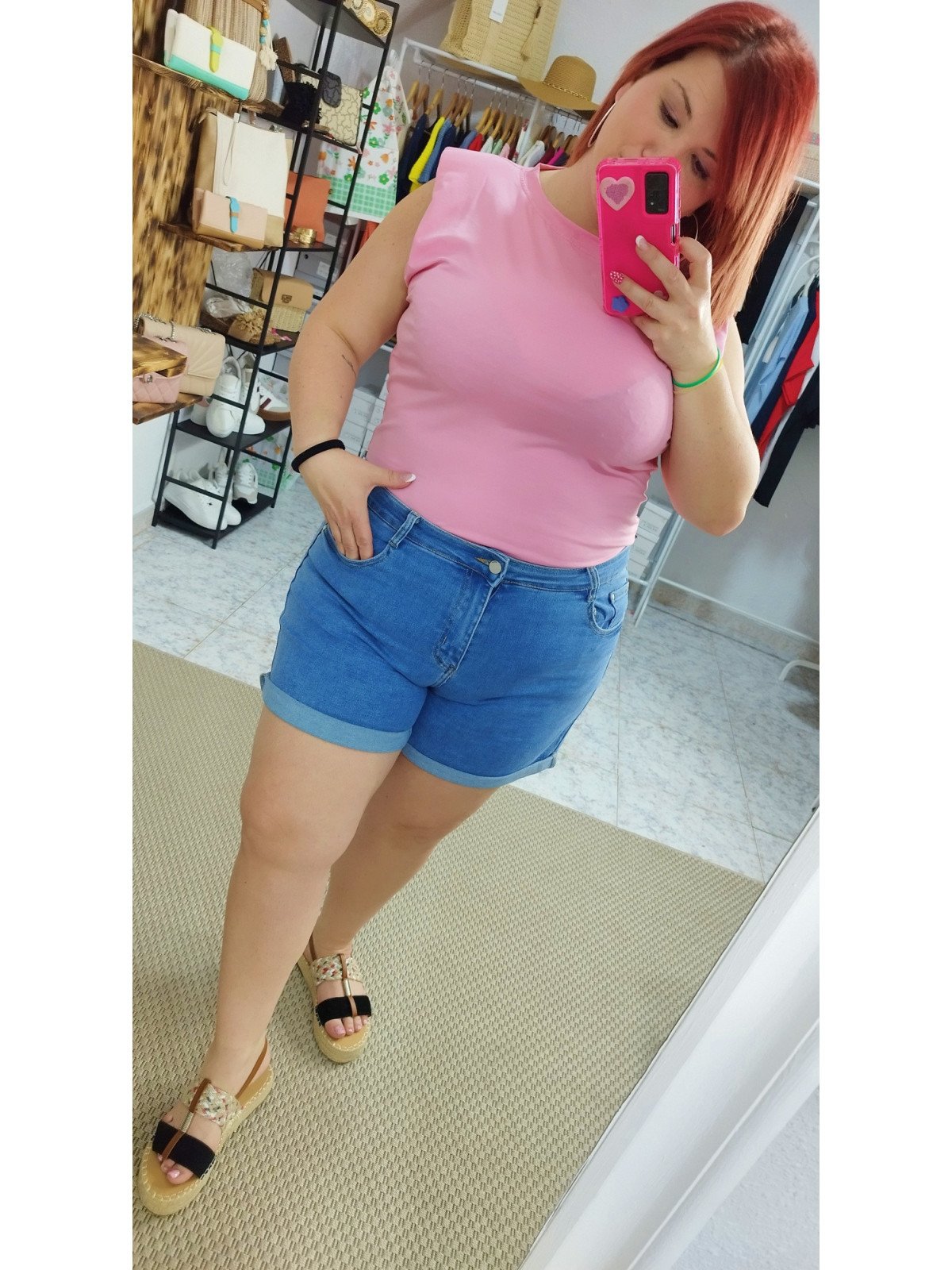 Pantalón vaquero corto