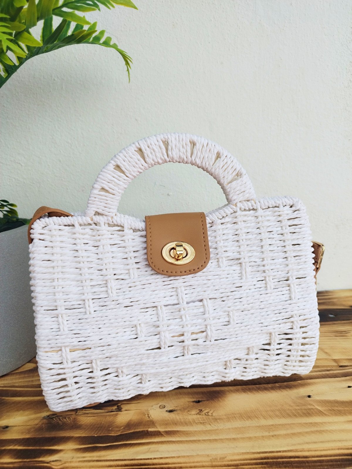 Bolso bandolera rafia blanco