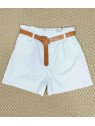 Pantalón corto blanco cinturón