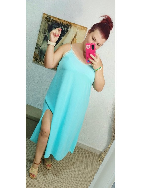 Vestido lencero turquesa con encaje