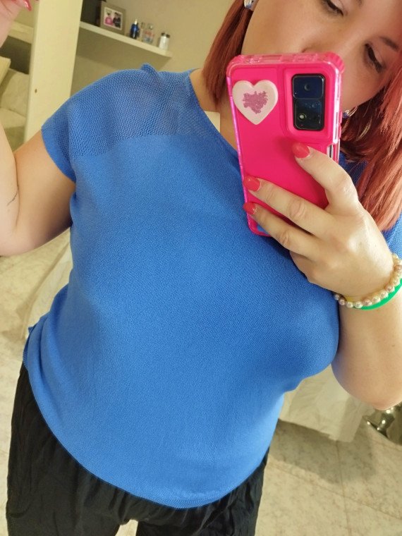 Blusa hilo punto fino azul