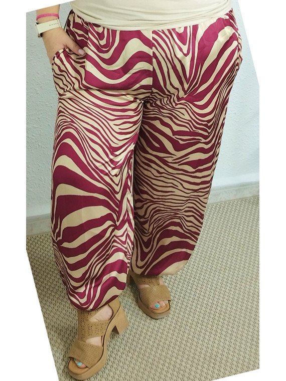 Pantalón bombacho burdeos estampado